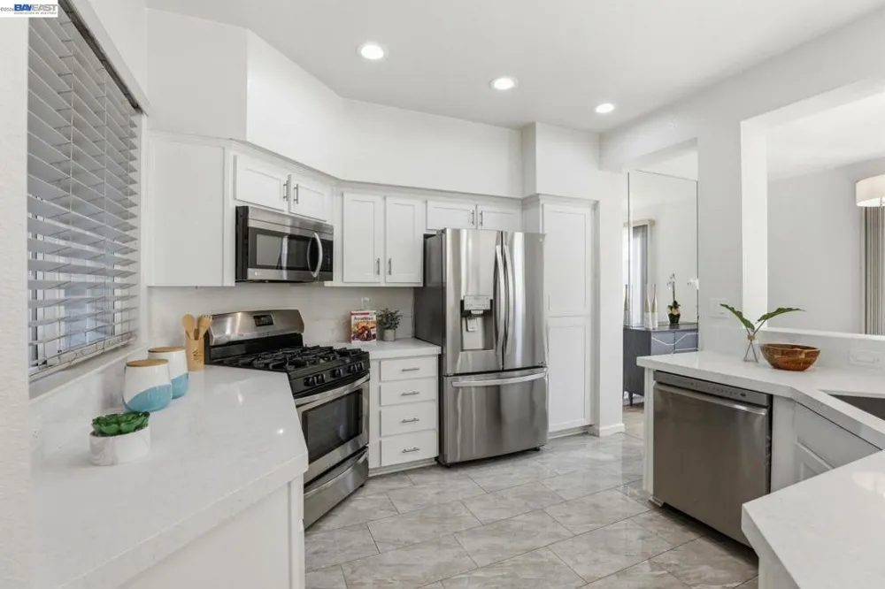 7318 Bower Ln Dublin, CA 94568