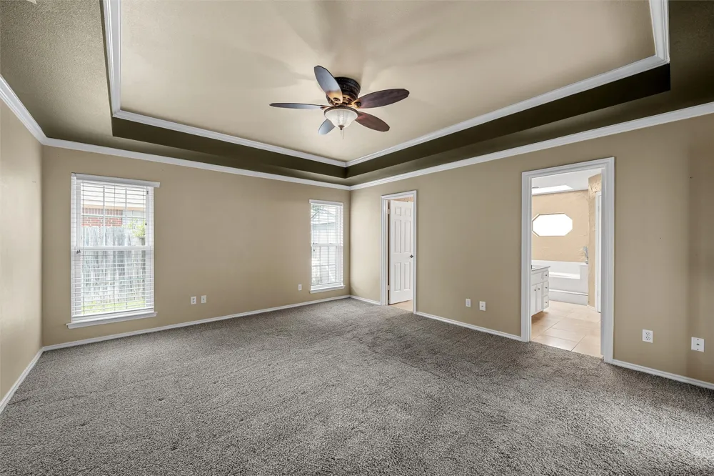 9406 Wildflower Drive Woodway, TX 76712