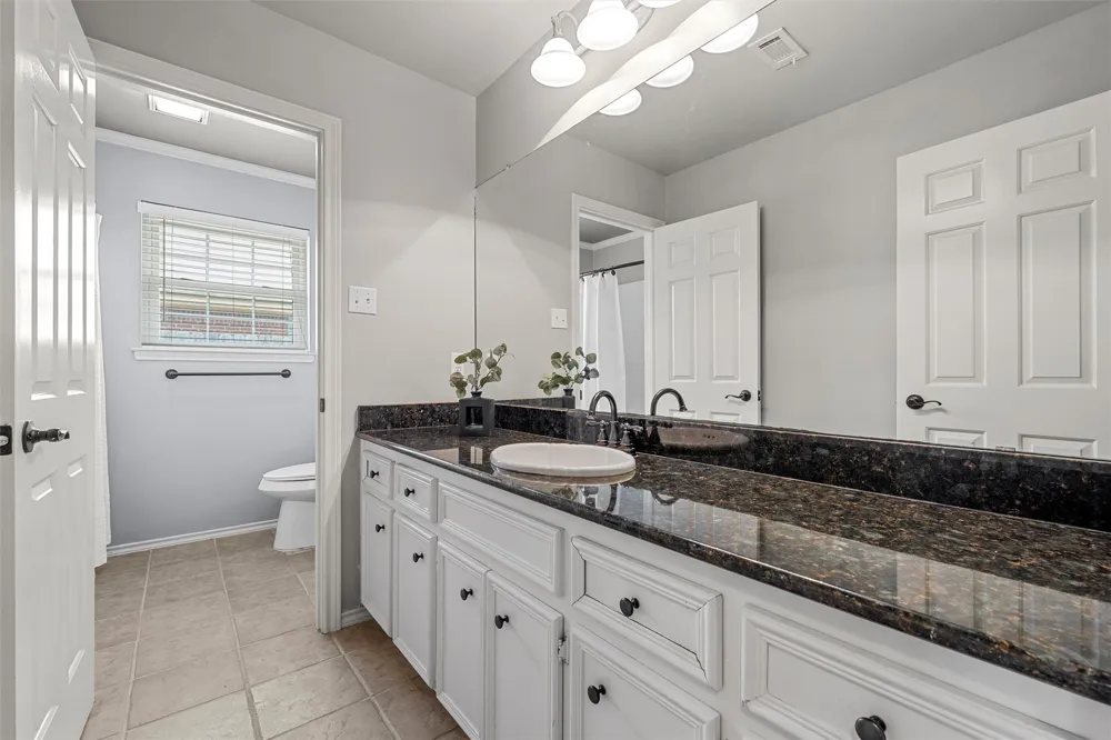 9406 Wildflower Drive Woodway, TX 76712