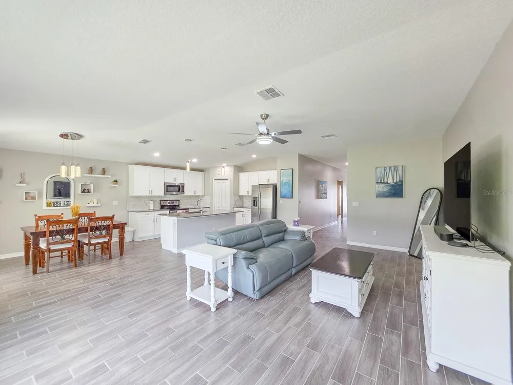 207 WINGED FOOT LANE Daytona Beach, FL 32124