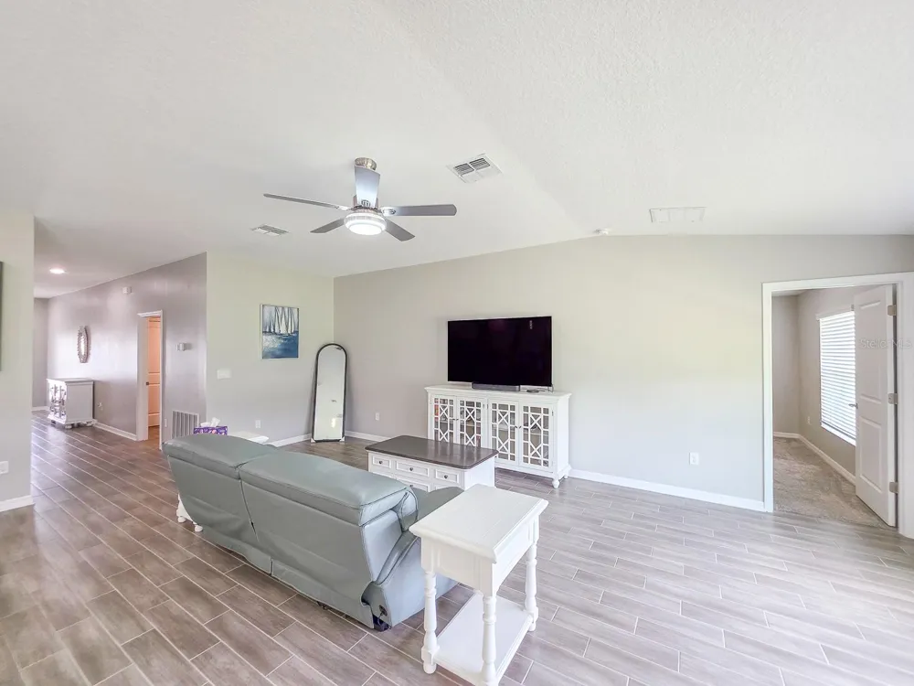 207 WINGED FOOT LANE Daytona Beach, FL 32124
