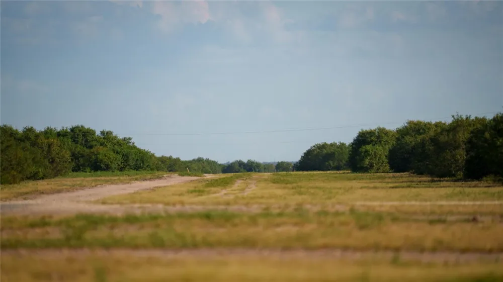 10423 State Highway 21 W Crockett, TX 75835