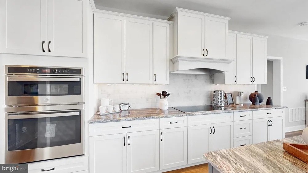 22416 HUMMINGBIRD ROAD Ellendale, DE 19941