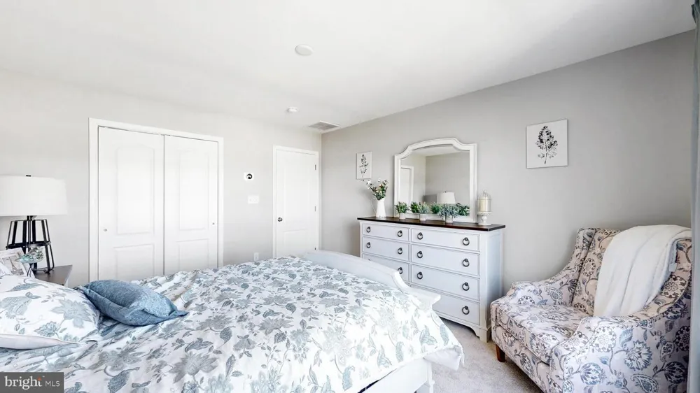 22416 HUMMINGBIRD ROAD Ellendale, DE 19941