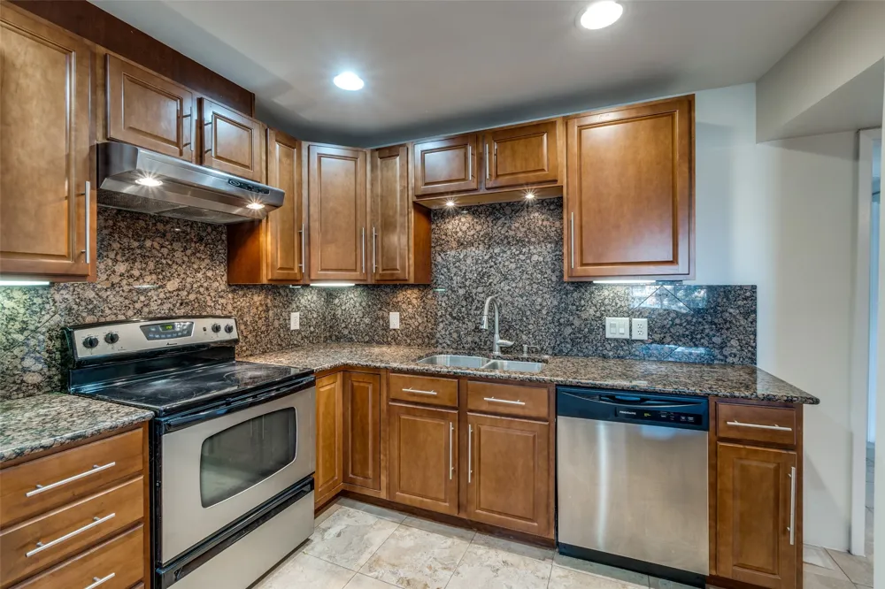 4800 Northway Drive #2C Dallas, TX 75206