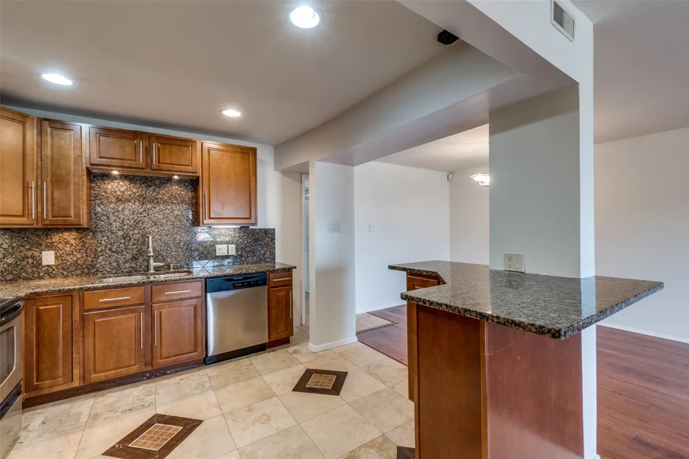 4800 Northway Drive #2C Dallas, TX 75206