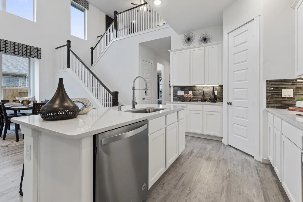 9125 Harrisburg Drive Fort Worth, TX 76036
