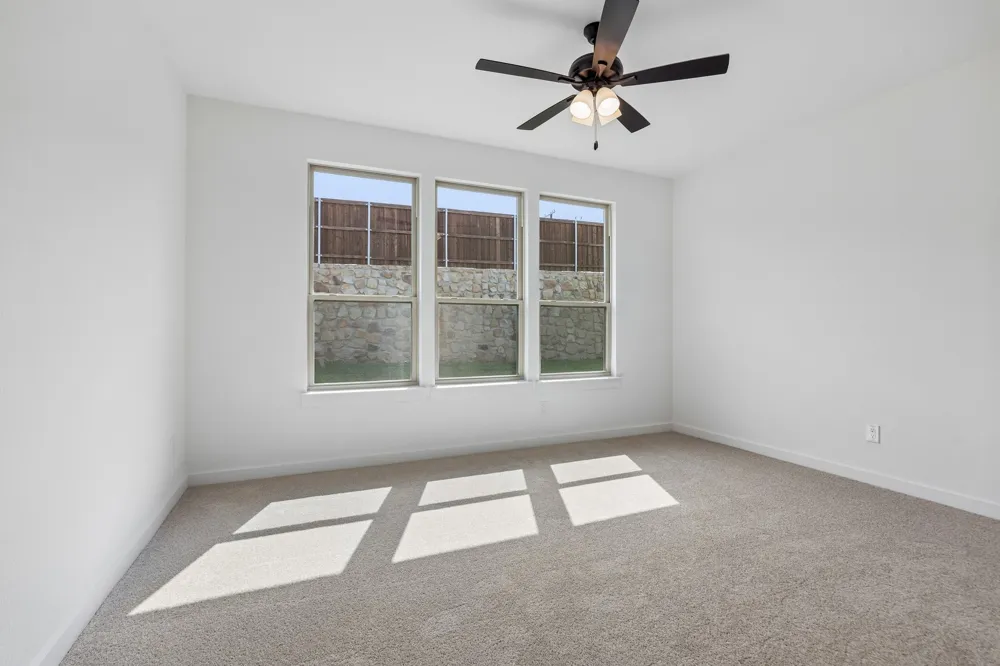 9125 Harrisburg Drive Fort Worth, TX 76036