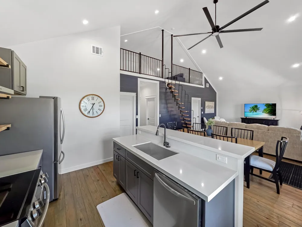 1035 Victoria Lane Gilchrist, TX 77617