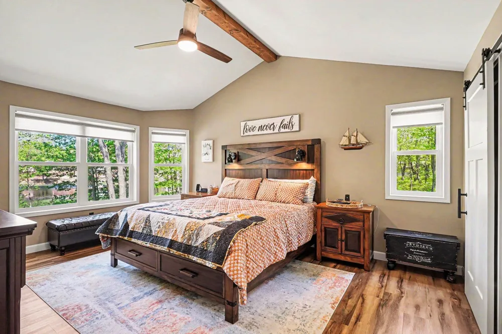 1735 Iroquois Trail Grant Township, MI 48748