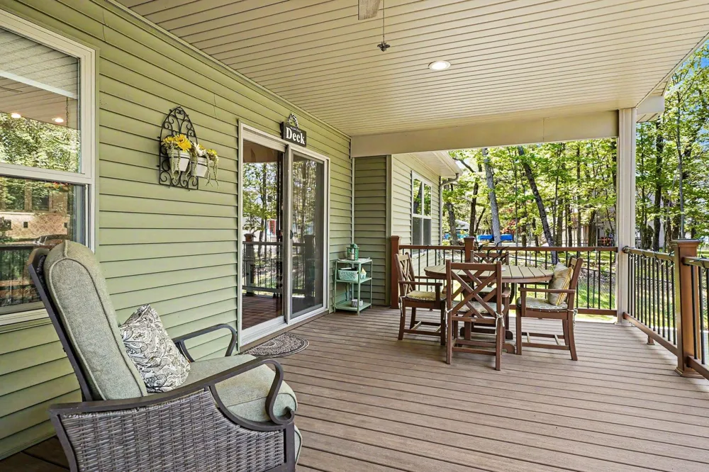 1735 Iroquois Trail Grant Township, MI 48748
