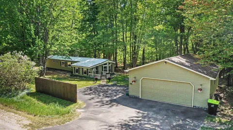 3523 Mt Bliss Road