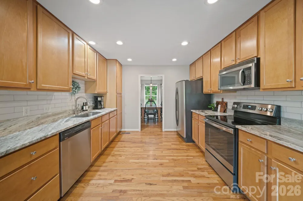 77 Sherry Lane Leicester, NC 28748
