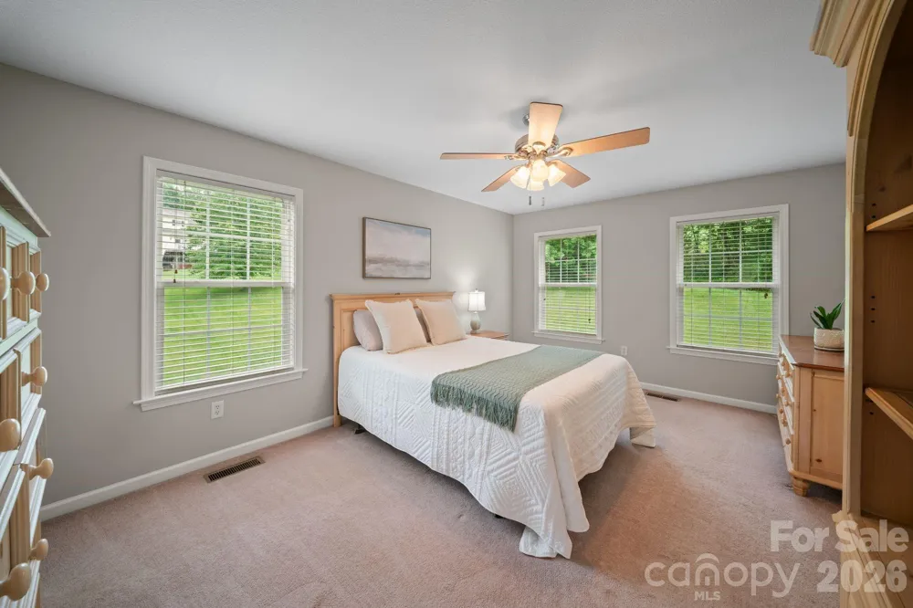 77 Sherry Lane Leicester, NC 28748