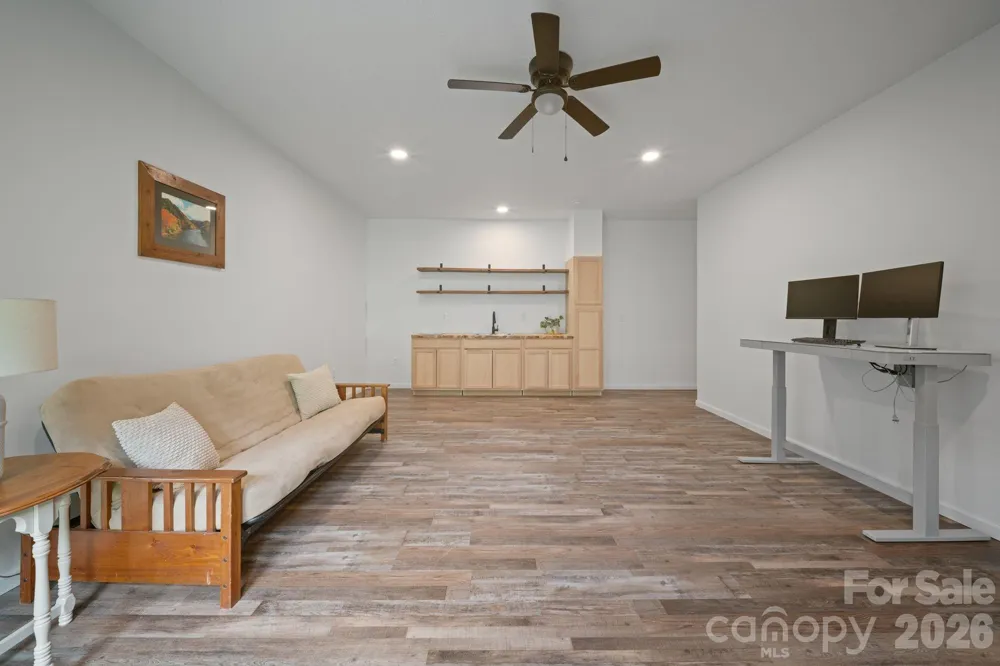 77 Sherry Lane Leicester, NC 28748