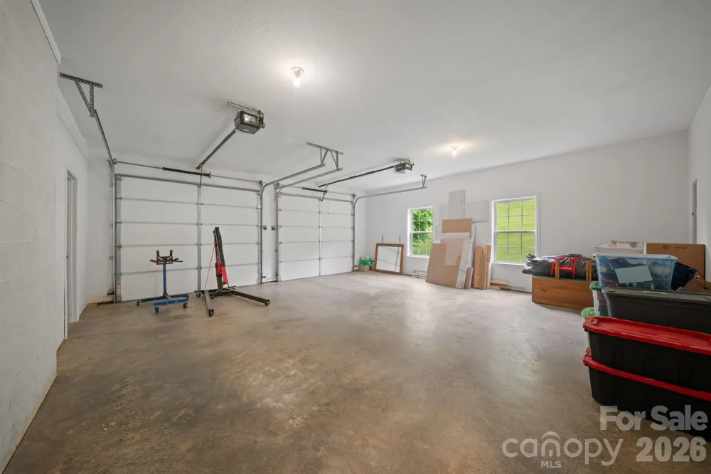 77 Sherry Lane Leicester, NC 28748