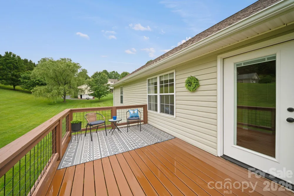 77 Sherry Lane Leicester, NC 28748