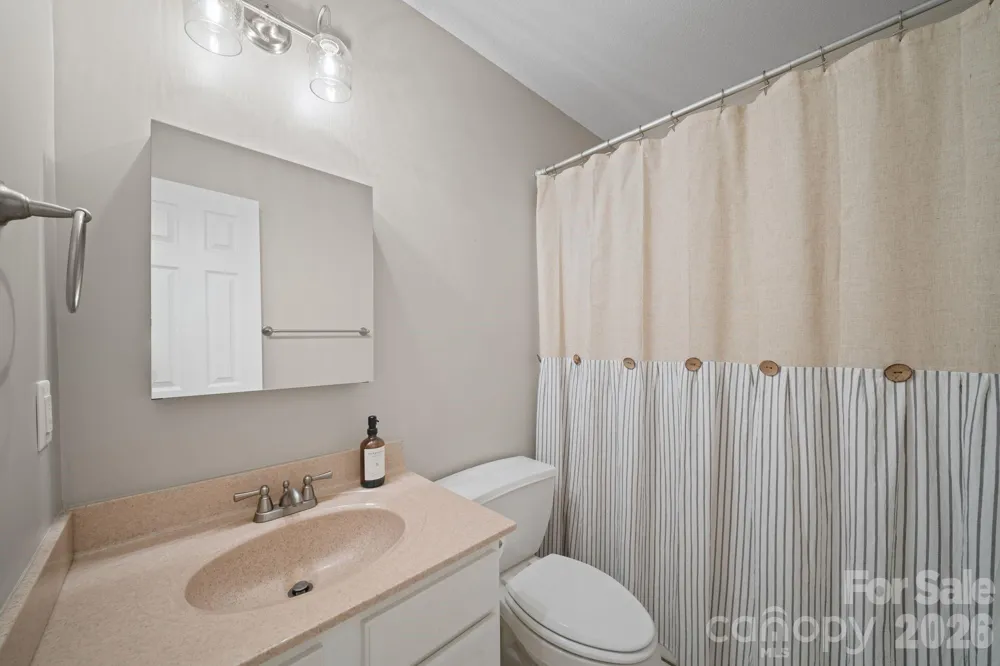 77 Sherry Lane Leicester, NC 28748
