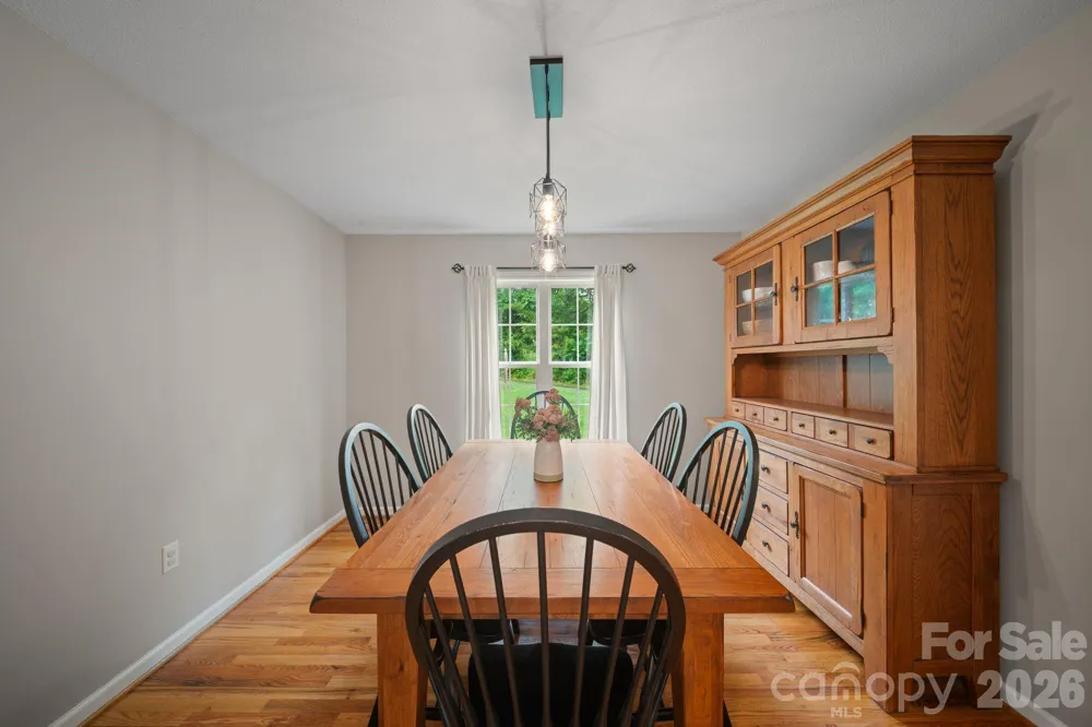 77 Sherry Lane Leicester, NC 28748