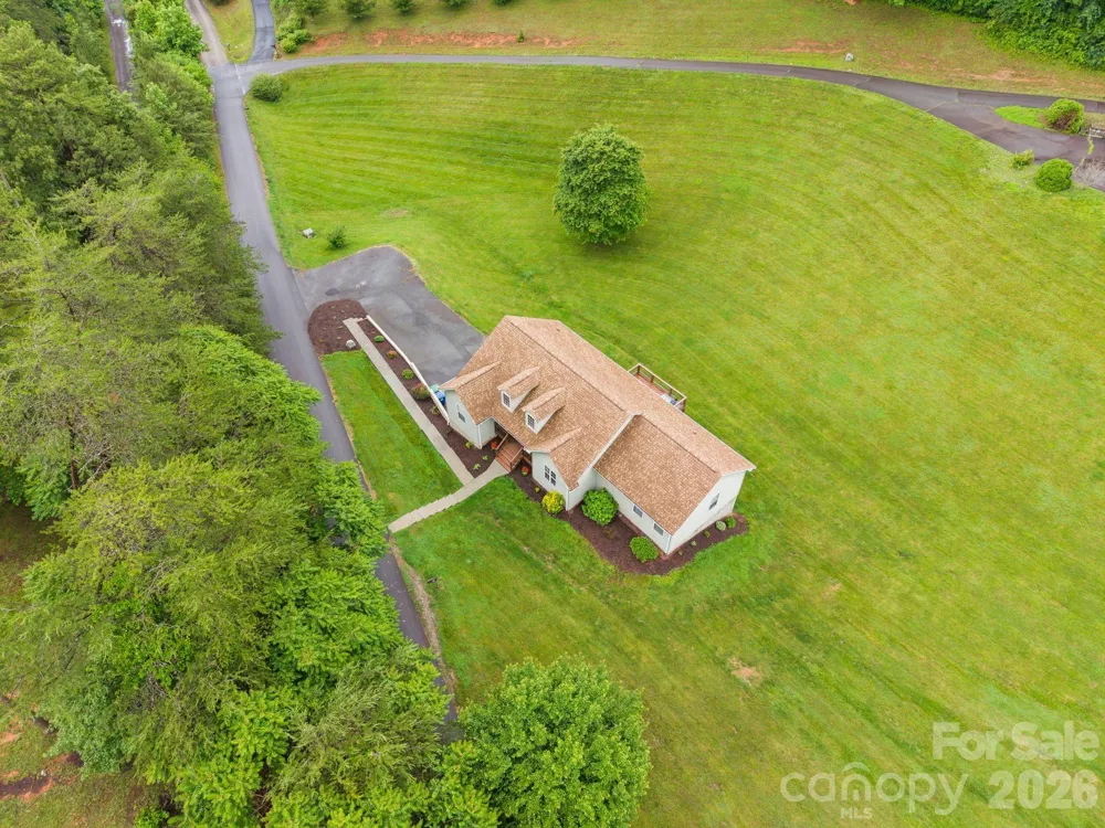 77 Sherry Lane Leicester, NC 28748
