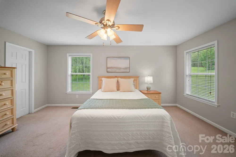 77 Sherry Lane Leicester, NC 28748