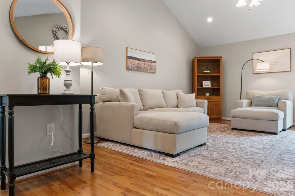 77 Sherry Lane Leicester, NC 28748