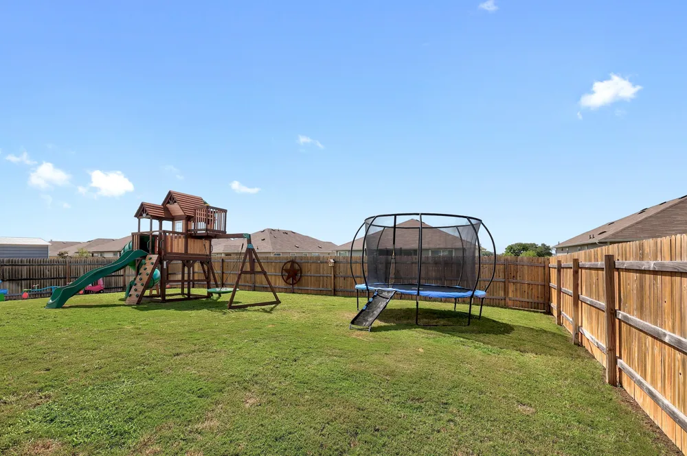 413 Hunter Loop Bertram, TX 78605