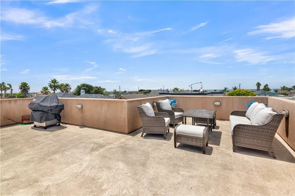 348 3rd Grover Beach, CA 93433