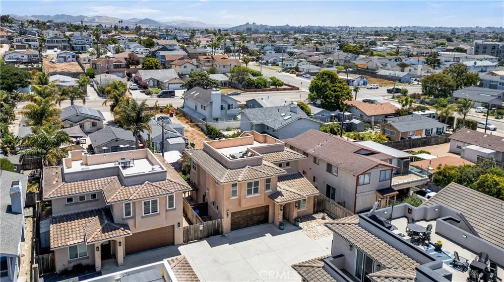 348 3rd Grover Beach, CA 93433