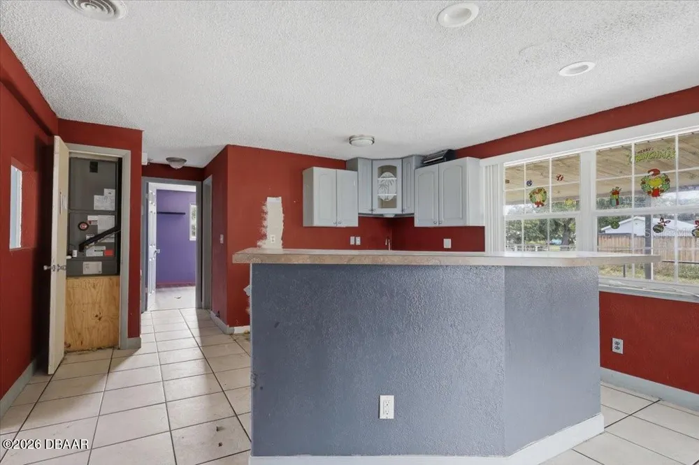 2605 Yale Road South Daytona, FL 32119