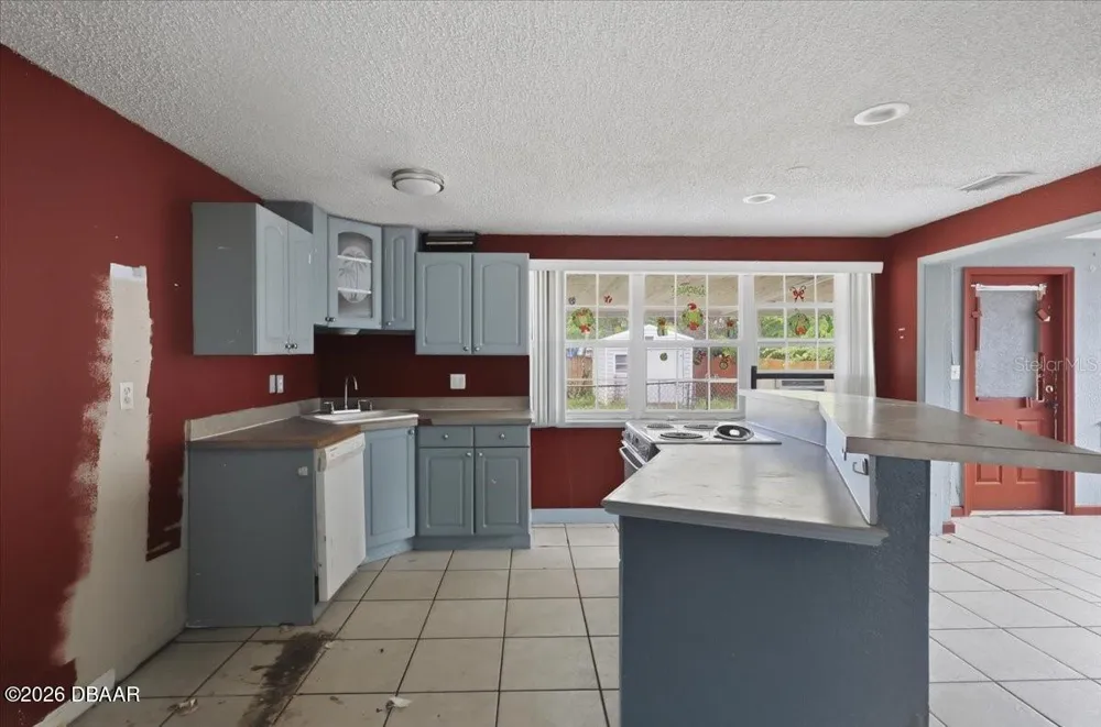 2605 Yale Road South Daytona, FL 32119