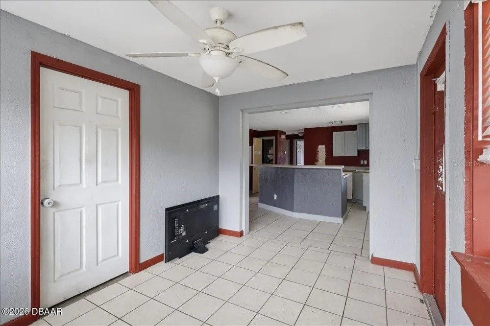 2605 Yale Road South Daytona, FL 32119