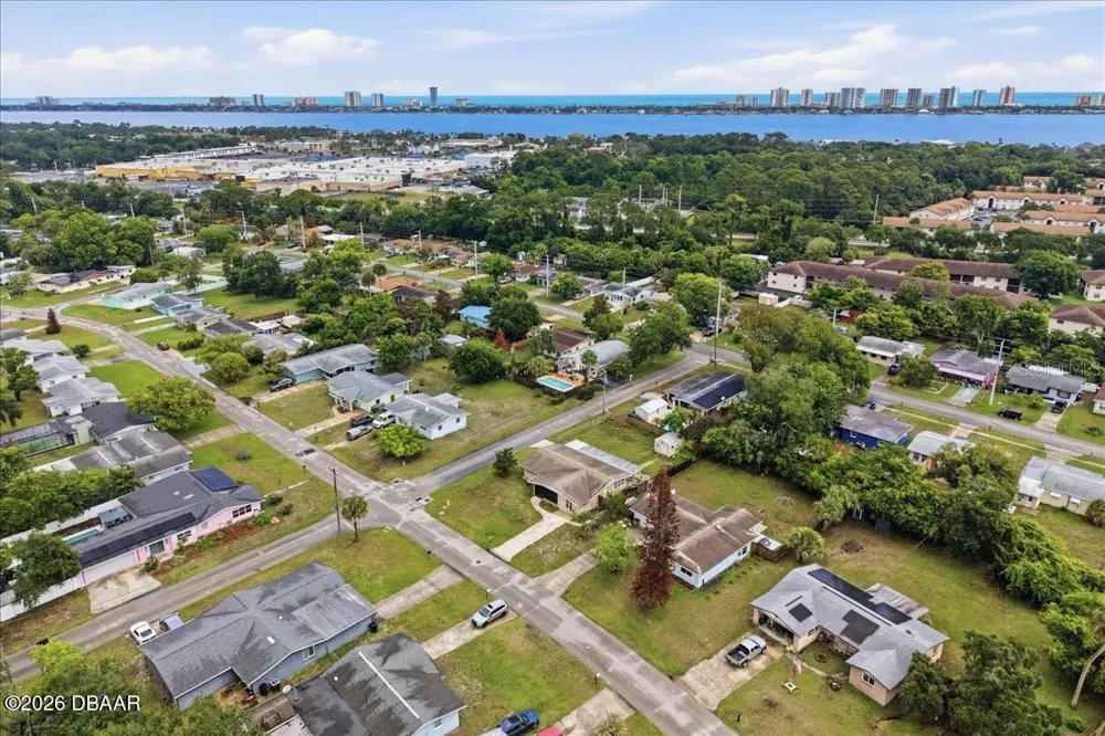 2605 Yale Road South Daytona, FL 32119