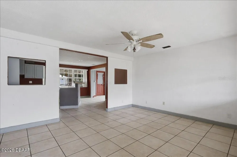 2605 Yale Road South Daytona, FL 32119