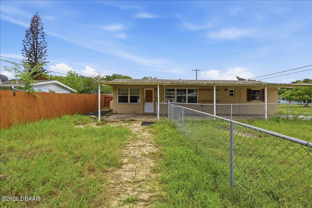 2605 Yale Road South Daytona, FL 32119