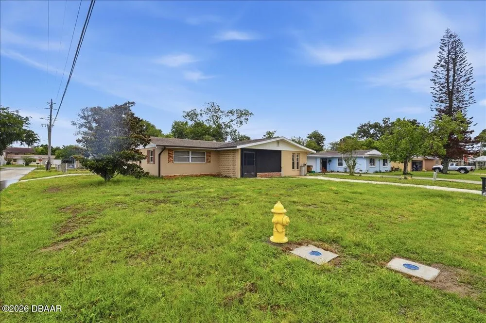 2605 Yale Road South Daytona, FL 32119