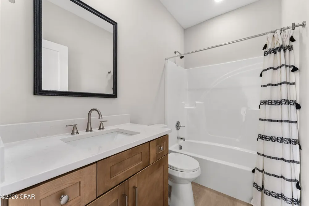1421 Cove Boulevard #D Panama City, FL 32401