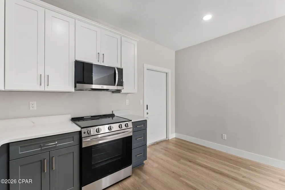 1421 Cove Boulevard #D Panama City, FL 32401