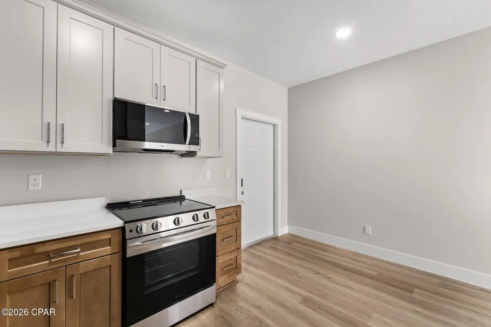 1421 Cove Boulevard #D Panama City, FL 32401