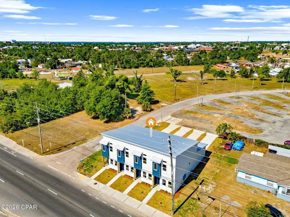 1421 Cove Boulevard #D Panama City, FL 32401