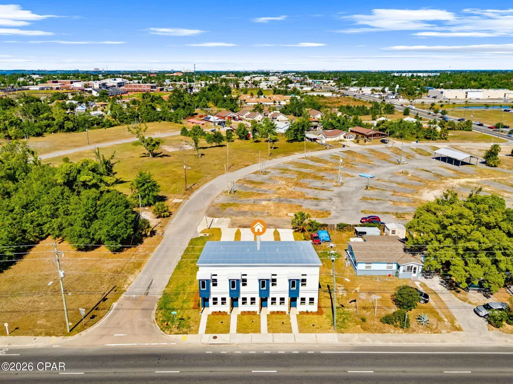 1421 Cove Boulevard #D Panama City, FL 32401
