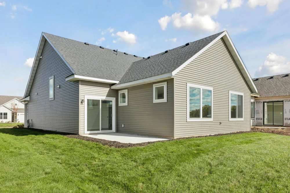 10933 37th Street Lake Elmo, MN 55042