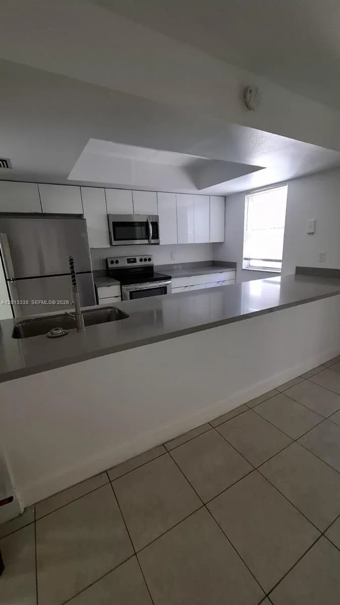 16220 NW 2nd Ave #410 Miami, FL 33169