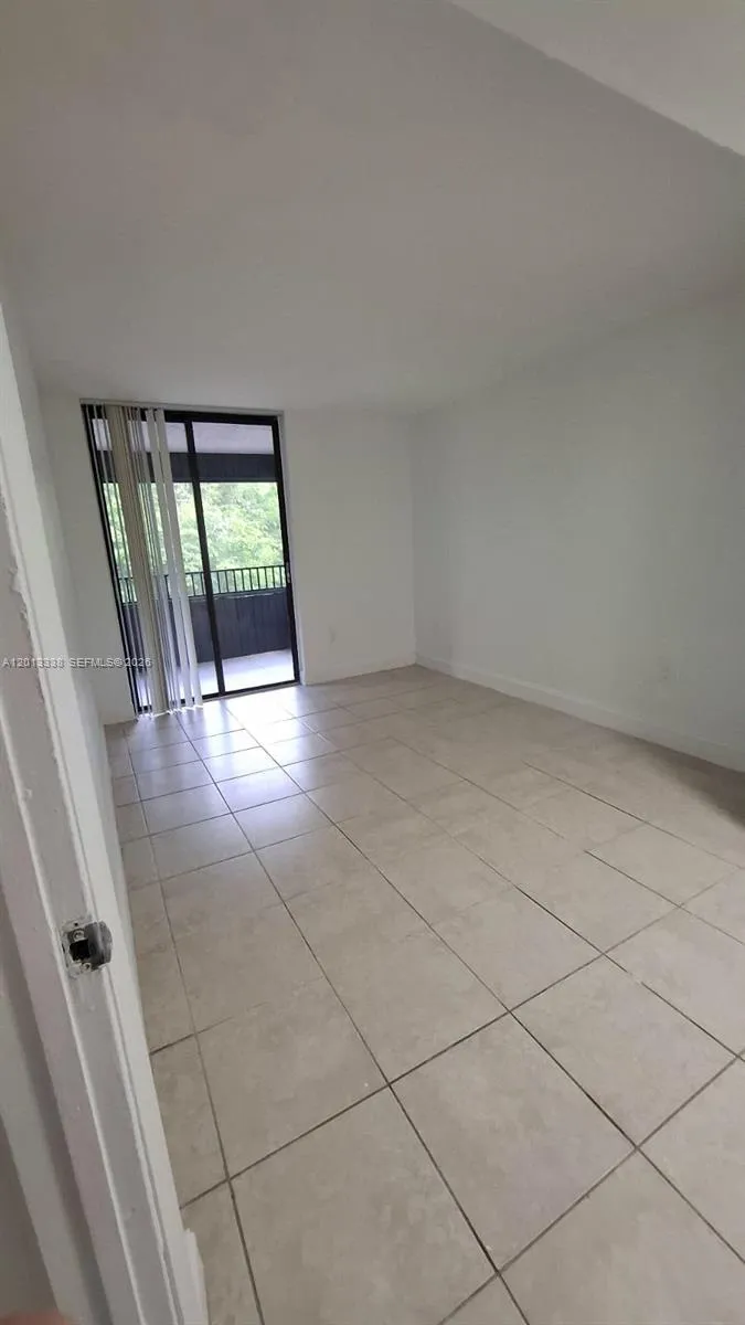 16220 NW 2nd Ave #410 Miami, FL 33169