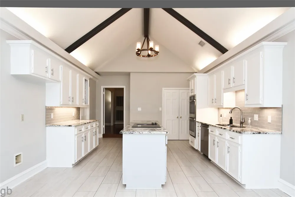 2918 Deer Creek Drive Sugar Land, TX 77478