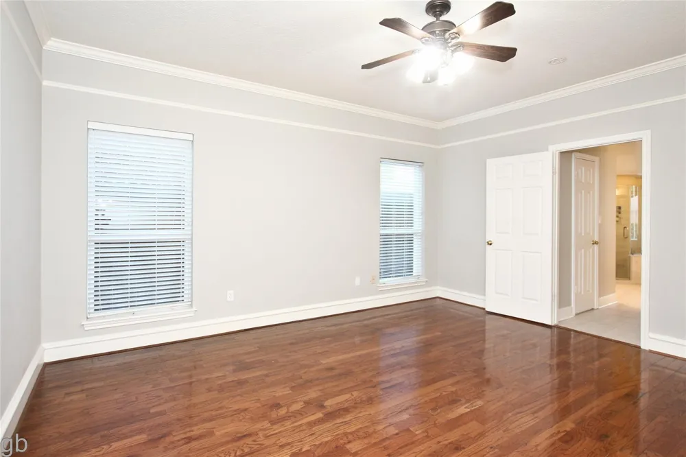 2918 Deer Creek Drive Sugar Land, TX 77478