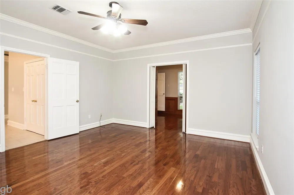 2918 Deer Creek Drive Sugar Land, TX 77478