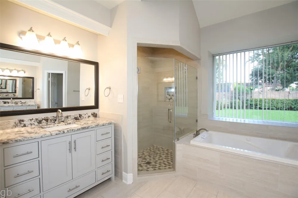 2918 Deer Creek Drive Sugar Land, TX 77478
