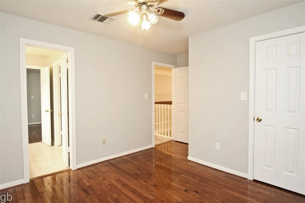 2918 Deer Creek Drive Sugar Land, TX 77478