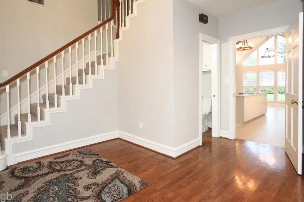 2918 Deer Creek Drive Sugar Land, TX 77478